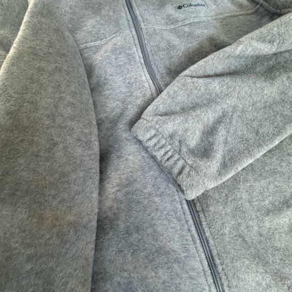 Columbia Heather Gray Fleece Jacket - Picture 7 of 8